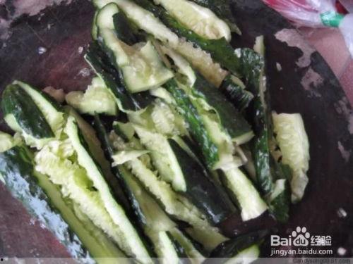 苦命瓜凉拌怎么吃,家常美味，轻松上桌的夏日凉菜秘籍