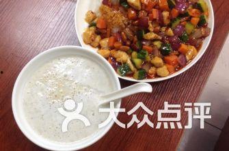 武安笑笑吃瓜,吃瓜群众的欢乐盛宴