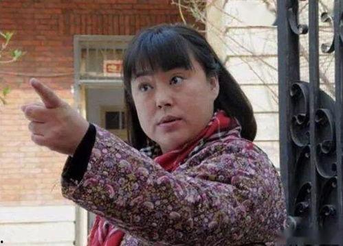 李菁菁回应吃瓜,澄清事实真相